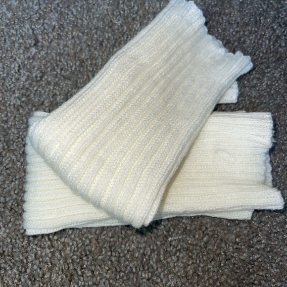 White Ribbed Leg Warmers - Picture 5 of 5